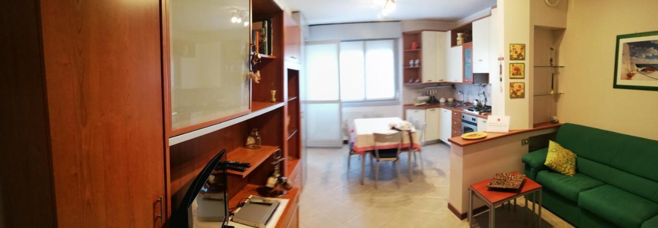 Casa Vacanze La Mela 蒙扎 外观 照片